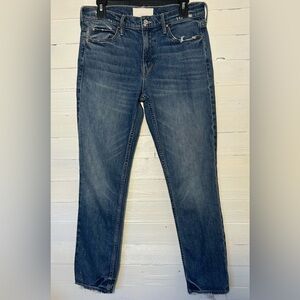 Mother The Flirt Frayed Chew hem, denim jeans, blue wash, women’s size 29.